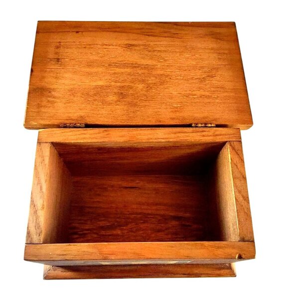 Rustic Wooden Storage Box W/ Heart Decorative Accent Handcrafted Keepsake Chest - Picture 6 of 11